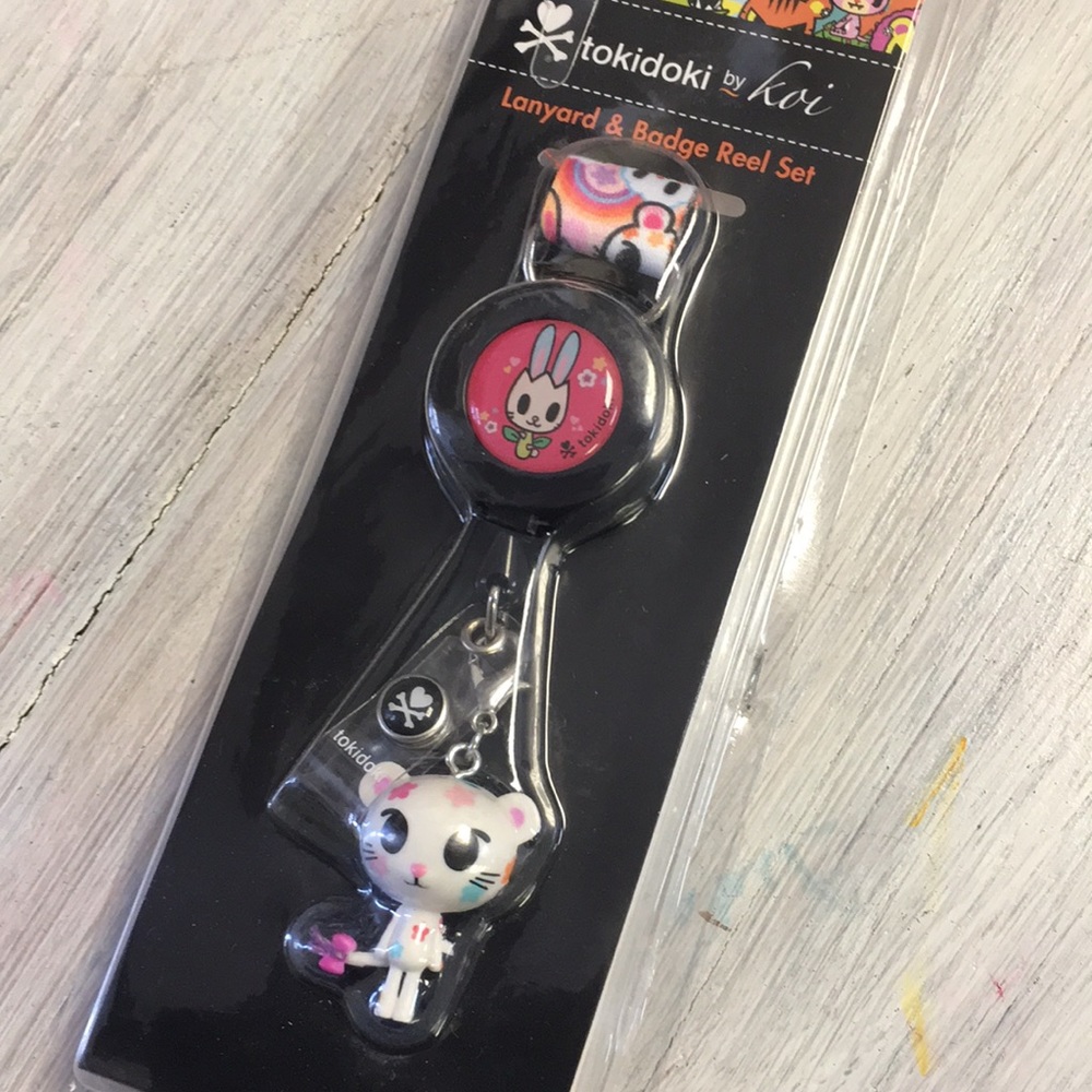 Tokidoki Lanyard & Badge Reel set